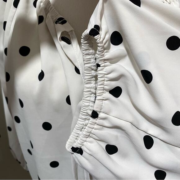 Versona Polka Dot Women's Top Size Large White and Black Drawstring Neckline - Picture 4 of 6